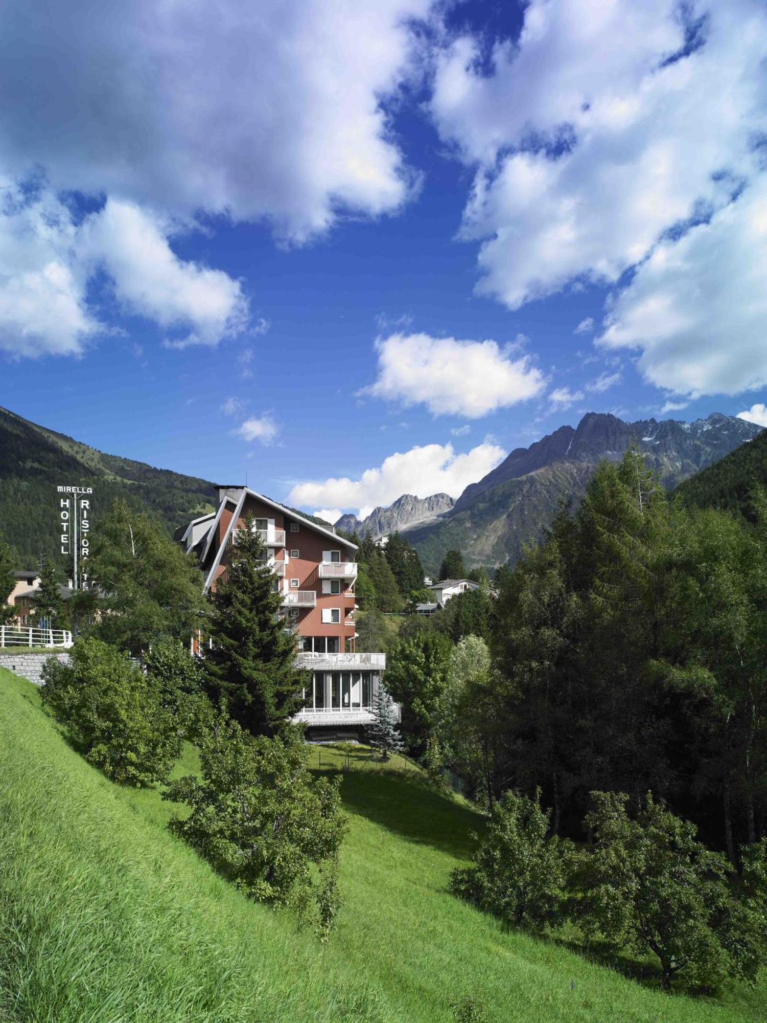 Hotel Mirella Ponte Di Legno Exterior photo